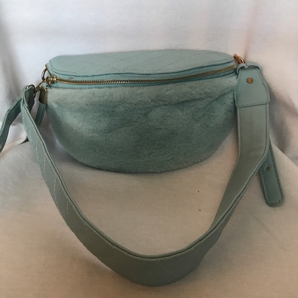 Blue/ Powder Blue Fanny Pack - Picture 1 of 2